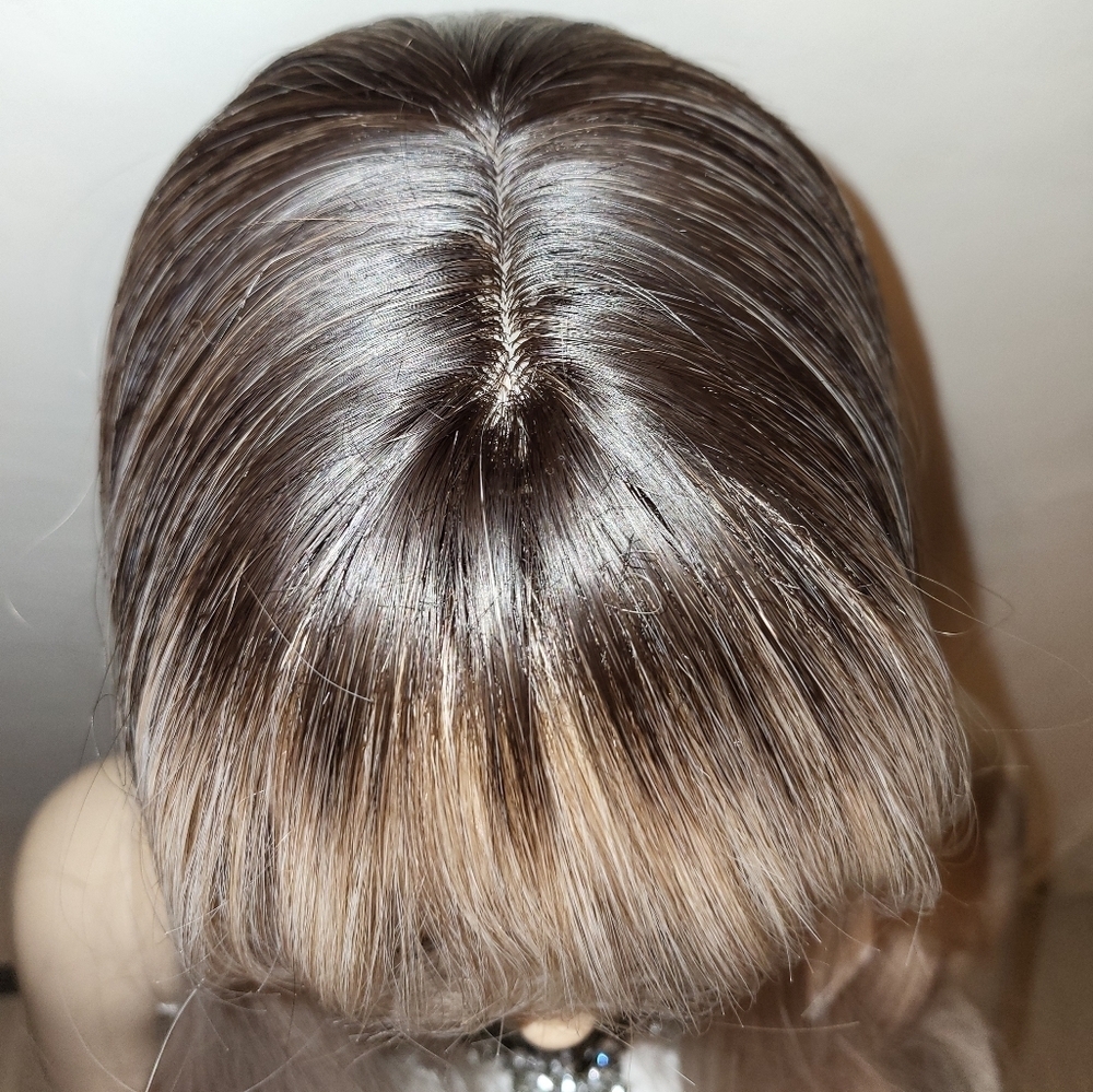 Long Layered Women's Wig with Side Bangs - Light Blonde - Picture 8 of 11